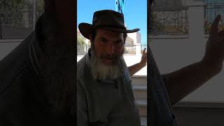 התווכח עם כמרים שרצו להרוג אותו. ברח לישראל ונקבר מול כנסייה בכפר ערבי בגליל. רבו של רש"י - רבי מאיר