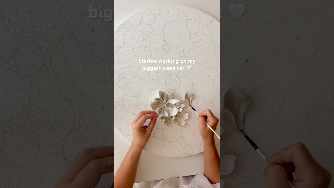 Started working on my biggest piece yet #floralsculpture #contemporaryart #claysculpting #clayart