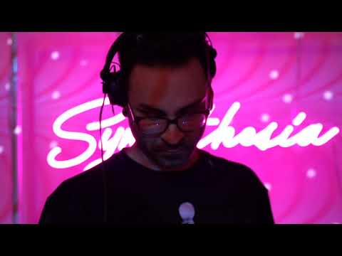 Synesthesia 002 / CHAD ANDREW