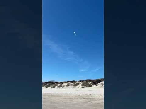 walking the kite on the beach!