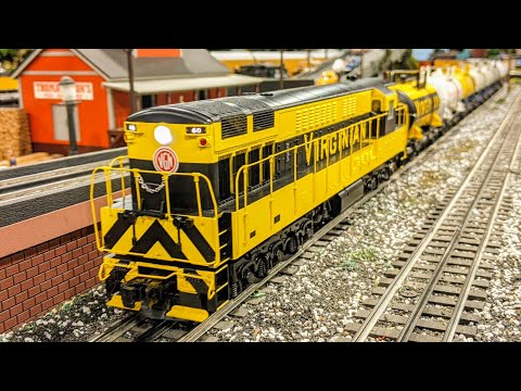 Lionel Legacy Virginian FM Train Master with 5 horns on Corner Field Model Railroad Museum