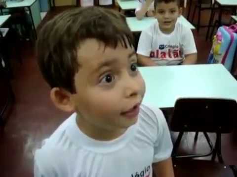 menino nicolas cantando edith piaf ~ je ne regrette rien