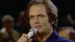 Merle Haggard - &quot;The Farmer&#39;s Daughter&quot; [Live from Austin, TX]
