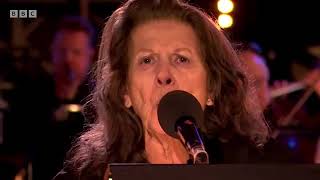 Ain’t no Love in the heart of the city - Elkie Brooks and the BBC concert Orchestra