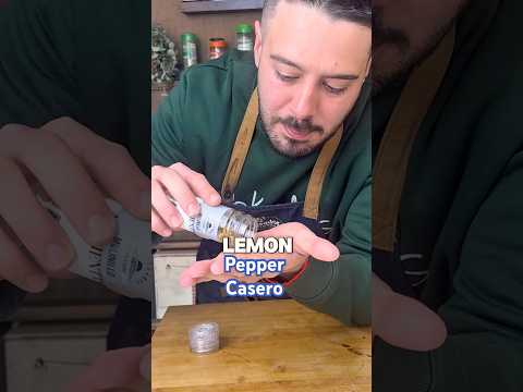 Vídeo de Cómo hacer lemon pepper casero con limón, lima, pimienta y sal