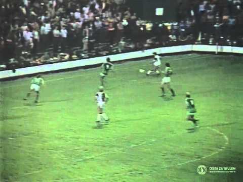 4. kolo: Bohemians - Slavia 2:1 (0:0), 11. září 1982