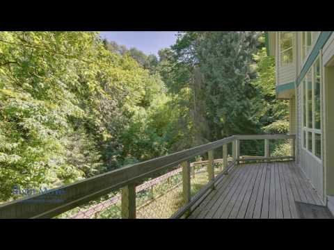 10212 123A St Surrey V3V 7T8 - 7 Bed 4600 Sq.Ft Home