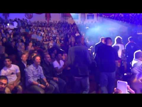 Tilos and Selam Araya perform "Nummer 1" at Steko's Fight Night, Munich, September 28, 2012