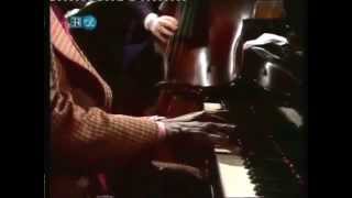 Oscar Peterson Piano Solo - I Got It Bad