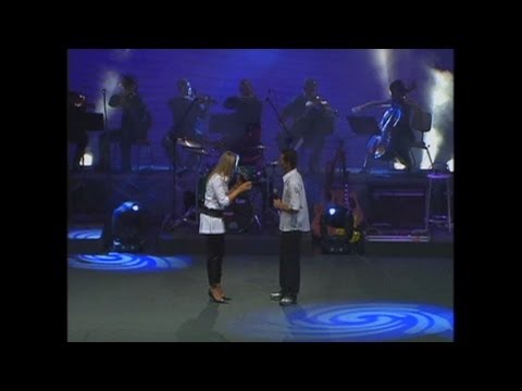 Adriana Arydes  Ft. Walmir Alencar - Abraço de Pai