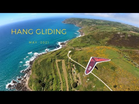 HANG GLIDING SOARING