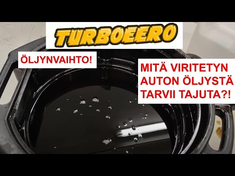 Viritetyn auton moottoriöljyt vaihdettu