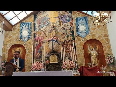 Alberto Vega realiza la pintura del altar mayor de la Capilla del Carmen de La Antilla