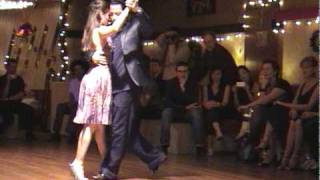 VANESSA FATAUROS & SEBASTIAN ESCOBAR "NOCHERO SOY"  by Pugliese