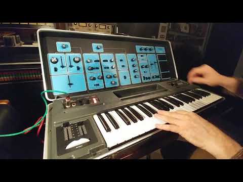 Moog Sonic Six 1972 - 1979 - Blue image 5