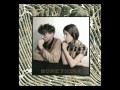 Chairlift "Wrong Opinion" - chairliftband Chairlift "Wrong Opinion"