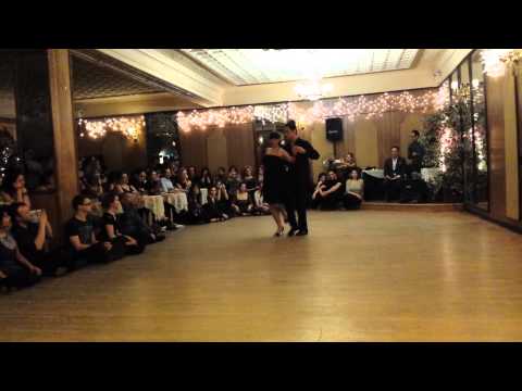 Argentine tango: Maria Galassi & Carlos Canedo - Chique