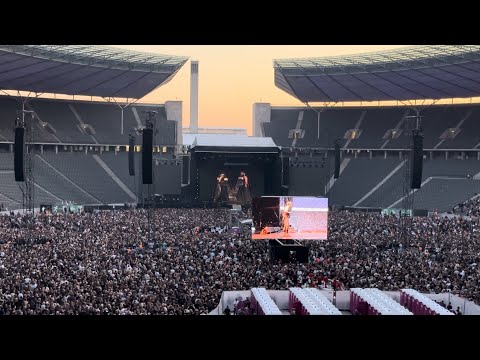Depeche Mode - Soul With Me (Live in Berlin at Olympiastadion 07.07.2023 4K)