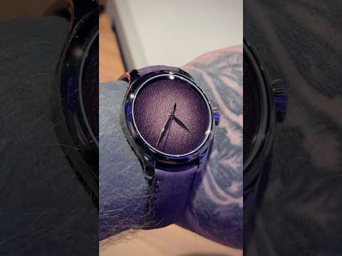 Purple beauty - H.Moser & Cie. Endeavour Concept Purple Enamel