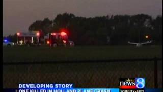 preview picture of video 'Pilot dies in Holland plane crash'