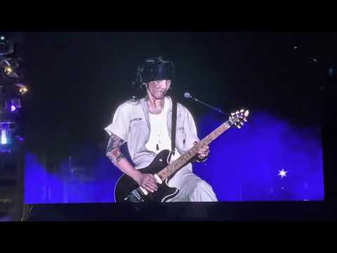 Teguh- Rocking On Rooftop Search Vocalist Denden Gonjalez live At Campbell Kompleks 11 Jun 2022