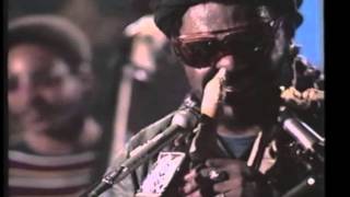 Rahsaan Roland Kirk -- "Fly Town Nose Blues" [with intro]
