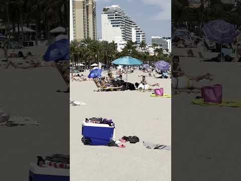 🇺🇸 Chilling day at Miami beach🌴