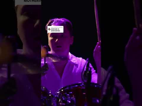 Svarer bare kall meg ur/mum