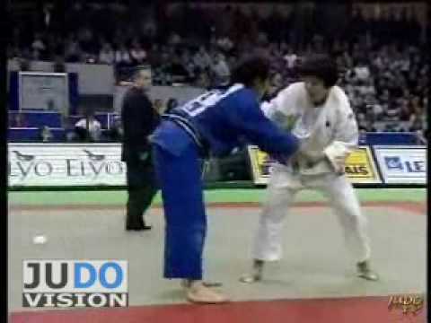 JUDO 1998 Tournois de Paris: Amina Abdellatif (FRA) - Risa Kazumi (JPN)