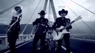 El Inmigrante - Calibre 50 ( Video Oficial)