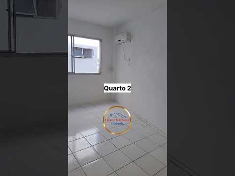 Apartamento na Cardeal da Silva. 