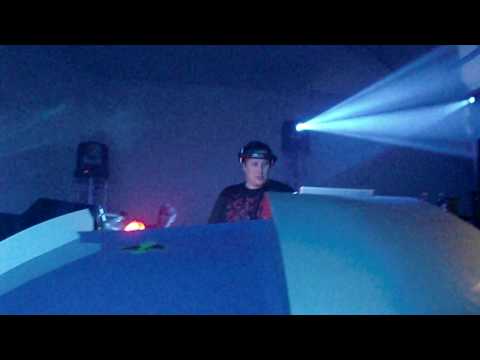 Hands Up @ Pyramide Vösendorf  - Dj Umek Teil 1