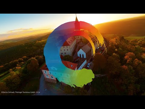 Leuchtenburg Castle in Thuringia from spectacular angles (FPV drone video)