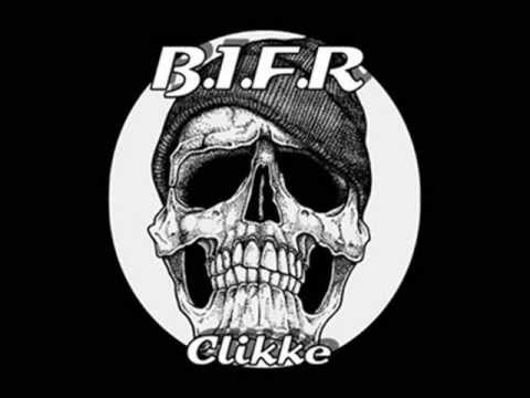 JayzDelis Ft. Mad Ced (KWAT) - PayBack ( prod. Uran VodooSoul )