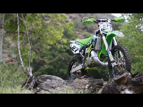 2004 Kawasaki KX250 2 Stroke Off Road Project Build || Dirt Bike Magazine