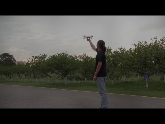 Video teaser per HUBSAN H501S 1080P HD CAM FOLLOW ME FPV DRONE