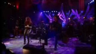 shakira moscas en la casa