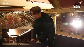 Download lagu [BANGTAN BOMB] Who's That Shadow? - BTS (방탄소년단) mp3