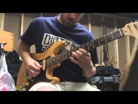 Fender Deluxe Reverb II...quick demo