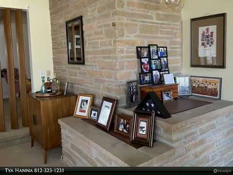 RE/MAX Realty Professionals - 4318 N Overlook Lane