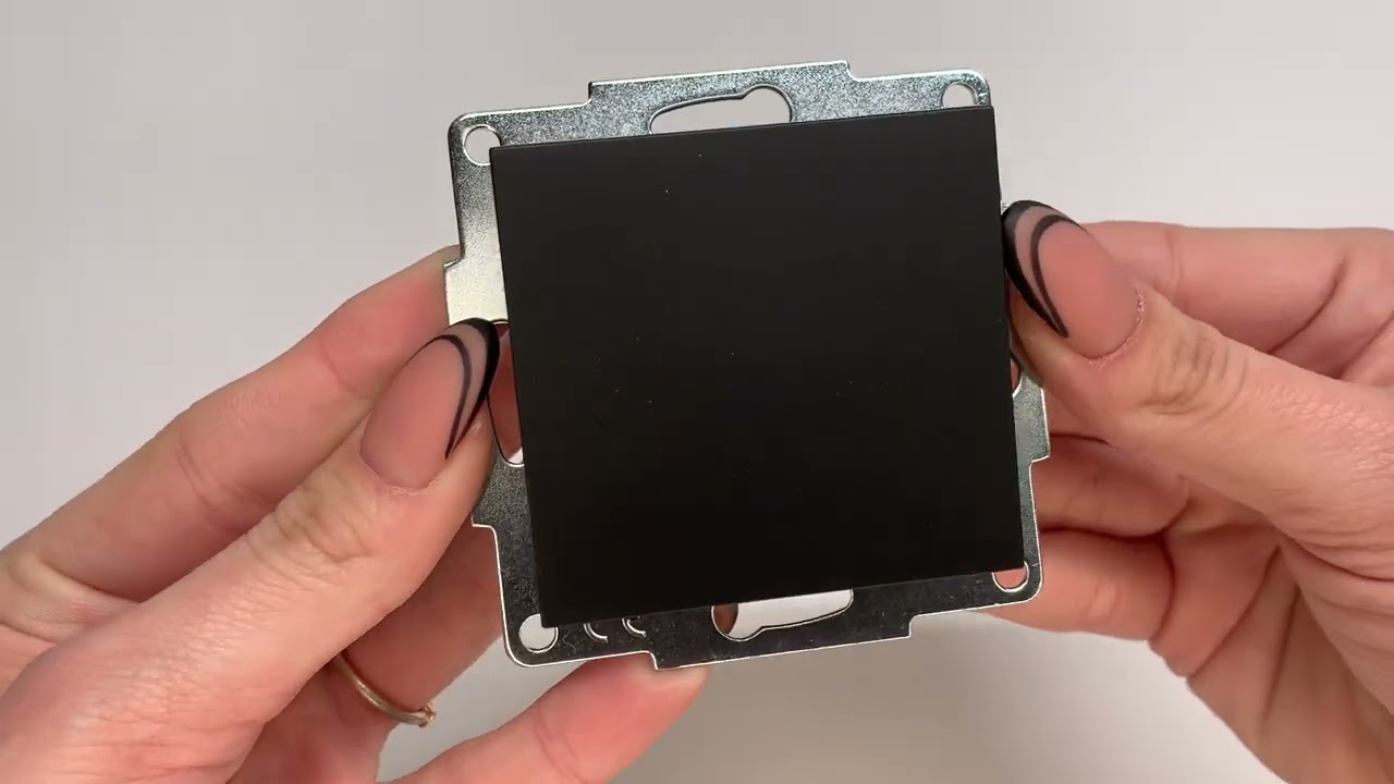 Выключатель одноклавишный LEZARD Vesna черный 742-4288-100