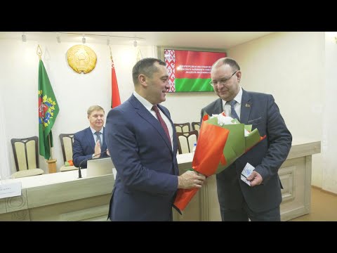Председатель Витебского облисполкома Александр Субботин
представил нового главу Витебского района