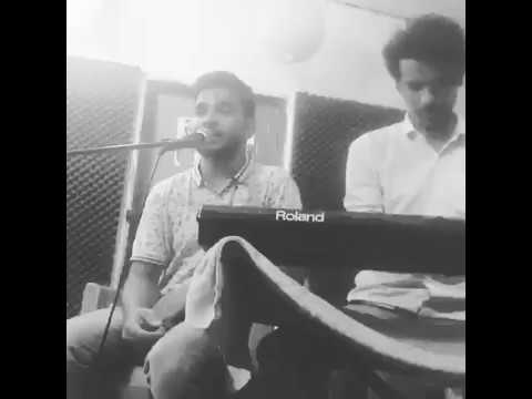 nitin shukla apni awaz ki larzish pe