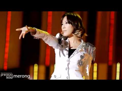 [111003FanCam]Taeyeon-Genie #Hallyu Dream Concert
