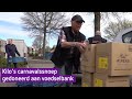 Prins Jurgen schenkt Voedselbank duizenden zakken chips en snoep