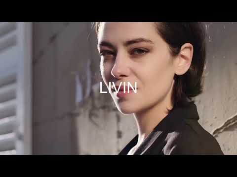 🟣 Groovy Deep House