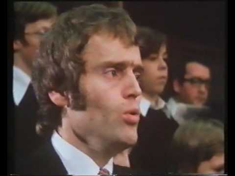Jon Lord & Tölzer Knabenchor 1974 (Soloist Hans Buchhierl alto).avi
