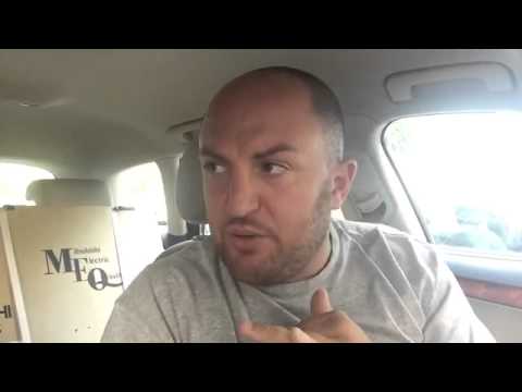 PINO SHOW - Apprendista parrucchiere... - BARZELLETTA