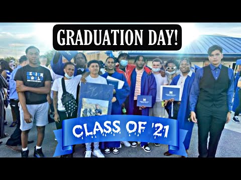 Went to our Hs Graduation with Bear Bando!!