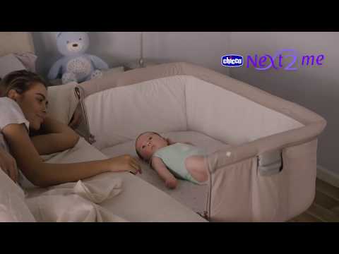 Chicco Next2Me Bedside Crib
